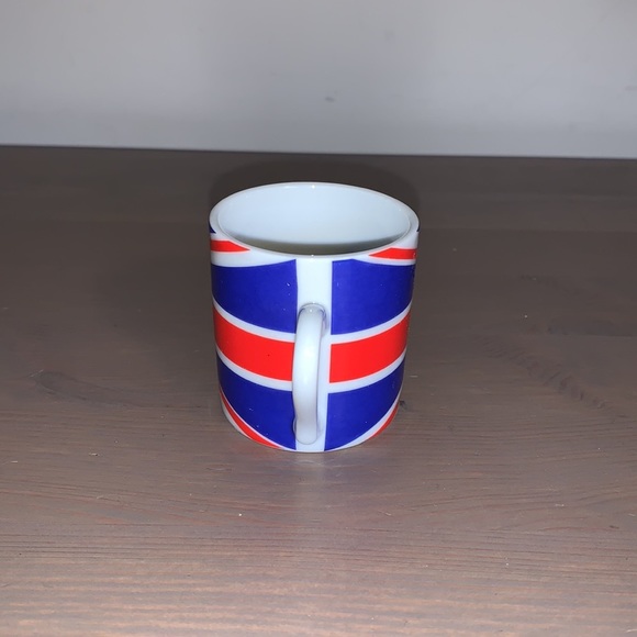 The Great British Pottery Company Elgate United Kingdom Flag Mini Mug - Picture 3 of 10